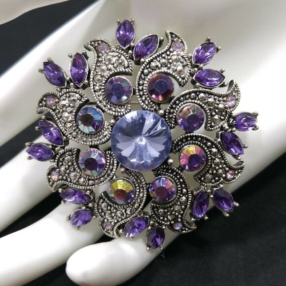 Vintage Purple Rhinestone Flower Brooch, Lavender Rivoli Stone, 1990s, 2 1/4 In - Picture 2 of 7